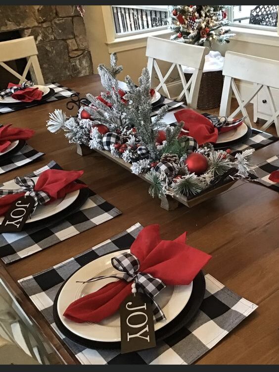 Christmas Table Decorations